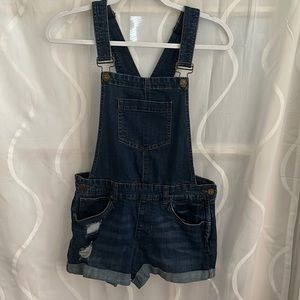 Dollhouse Distressed Short Overalls, Size 11